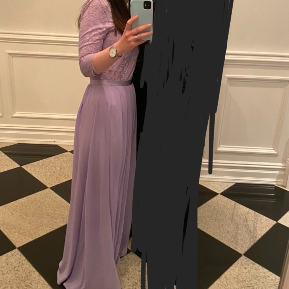 Lilac gown size 4 great condition